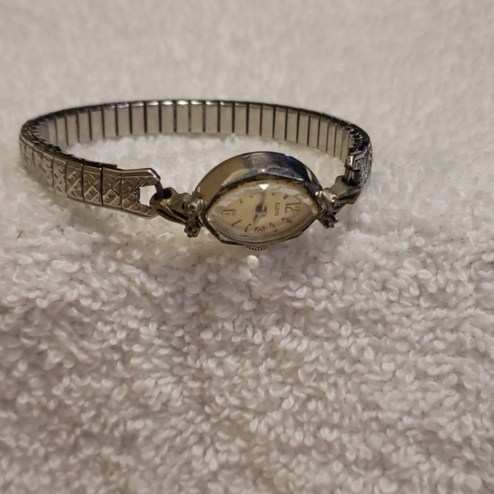 Watch - Picture 2 of 2